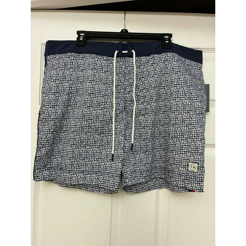 Tommy Hilfiger Men’s Swim Trunks XL Navy White Drawstring Mesh Lined Shorts NWT‎